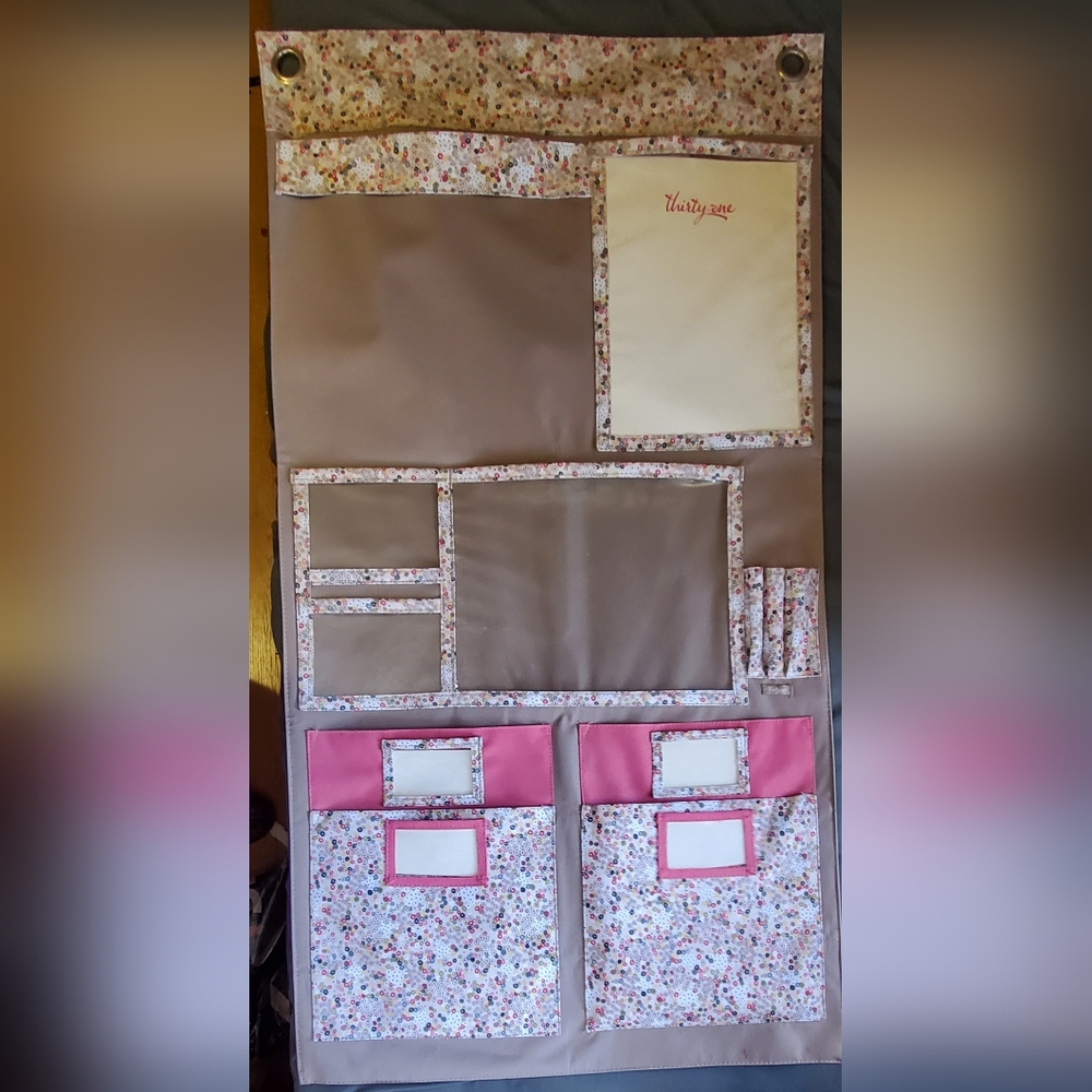 Thirty One 31 Wall and Door Organizer Ditzy Pink